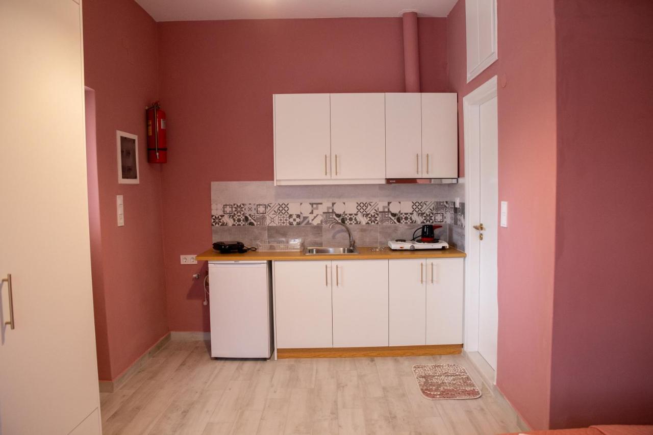Traditional House Alepis In Areopolis Exterior photo